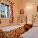 Hébergement de vacances Casa Dalia Con Piscina Privada *
