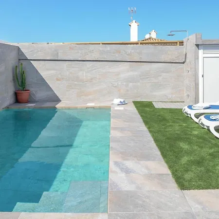 Будинок відпочинку Casa Dalia Con Piscina Privada