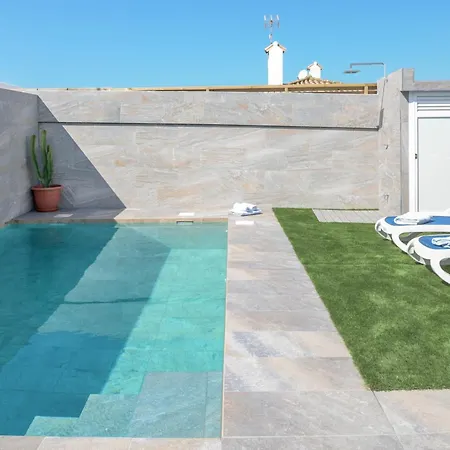 Сasa de vacaciones Casa Dalia Con Piscina Privada