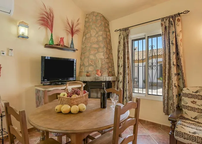 Casa Dalia Con Piscina Privada コニル・デ・ラ・フロンテラ