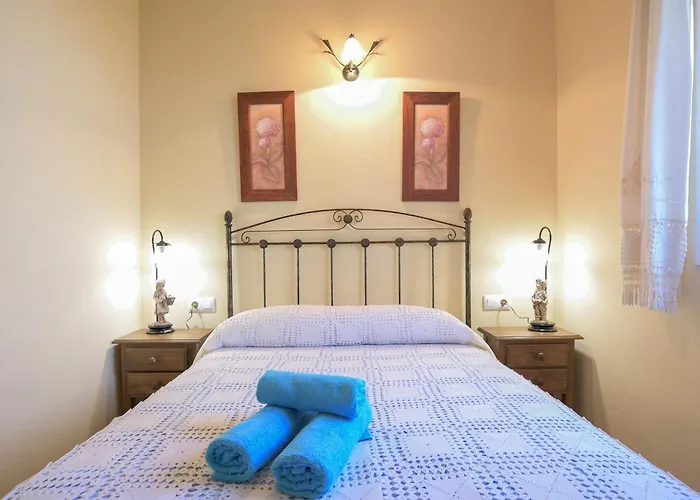 Casa Dalia Con Piscina Privada コニル・デ・ラ・フロンテラ