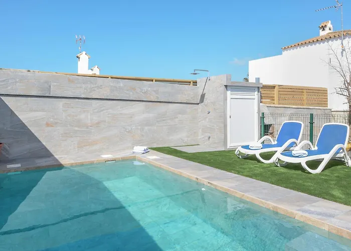 別荘 Casa Dalia Con Piscina Privada コニル・デ・ラ・フロンテラ